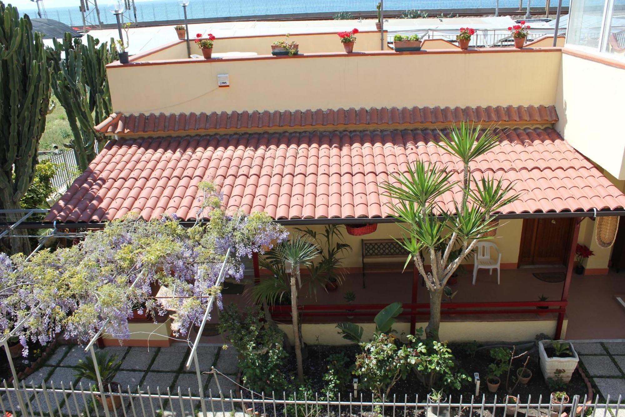 Domus Felix Bed and Breakfast Ercolano Exteriör bild