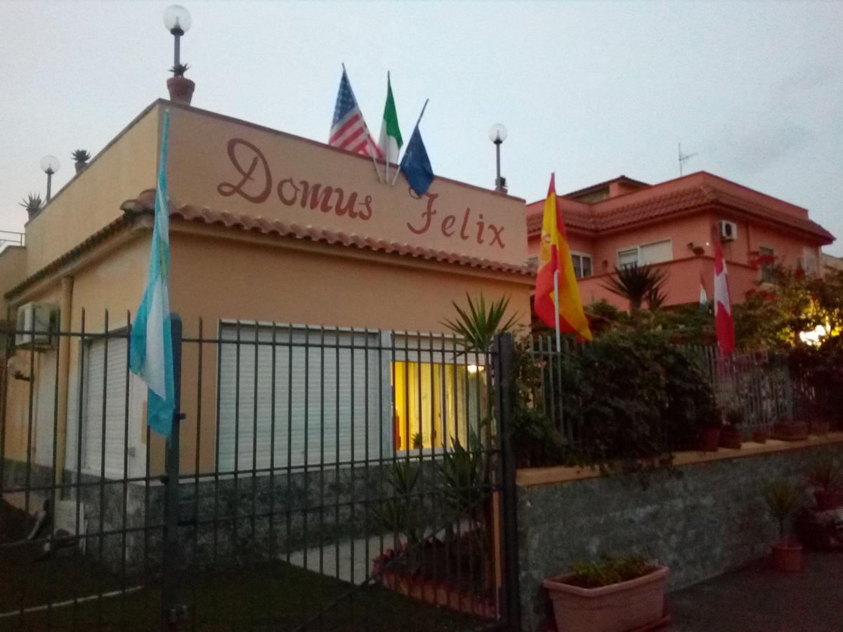 Domus Felix Bed and Breakfast Ercolano Exteriör bild